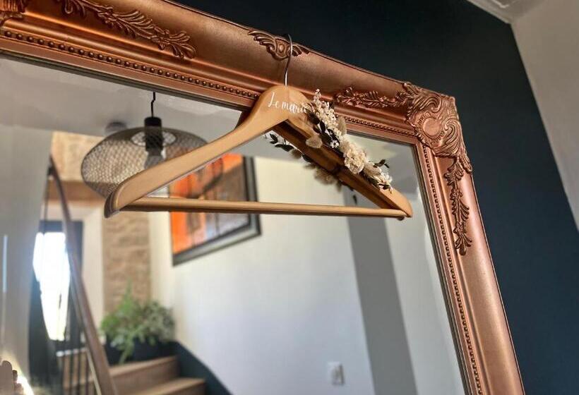 Номер Стандарт Вид на Бассейн, O Deux Cèdres