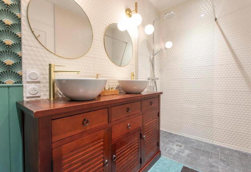 Номер Стандарт Вид на Море, La Bellevue Bréville   B&b