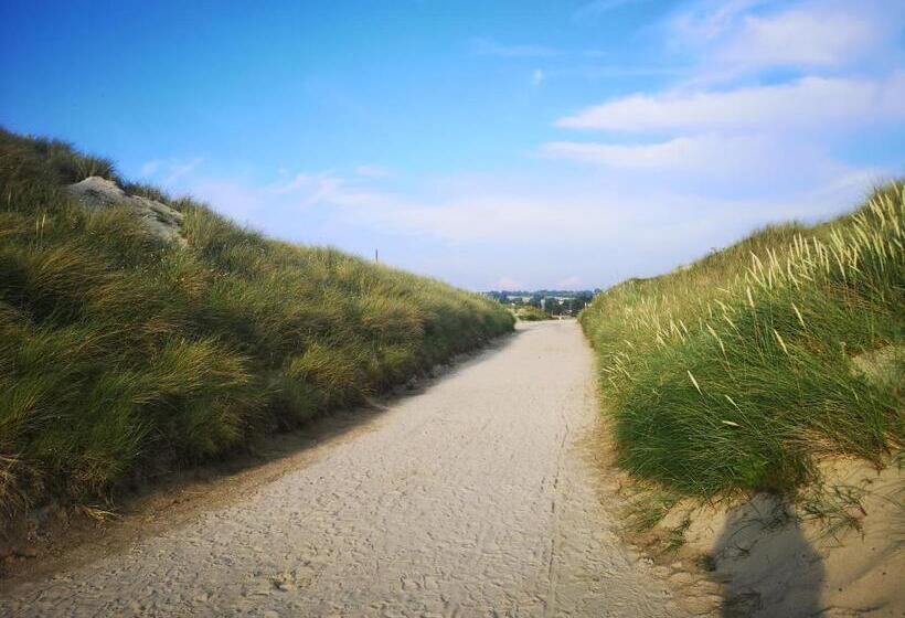 Номер Deluxe Вид на Море с Балконом, La Bellevue Bréville   B&b