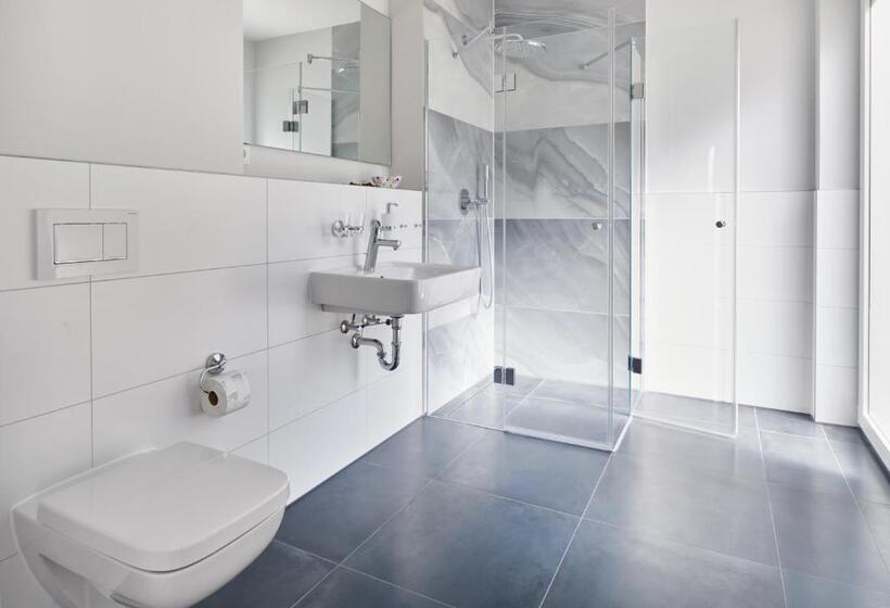 Номер Стандарт с Террасой, Bei Meyers Leipzig Neue Messe