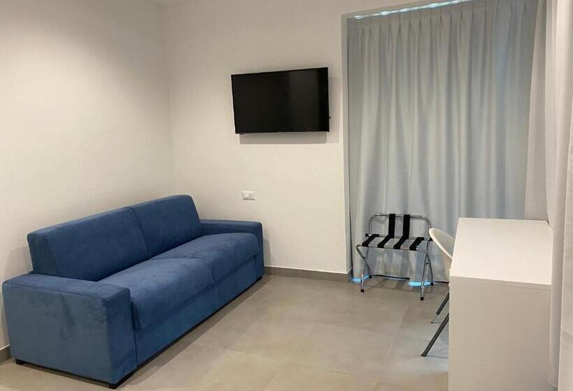 غرفة قياسية رباعية, Torre Del Mare Rooms