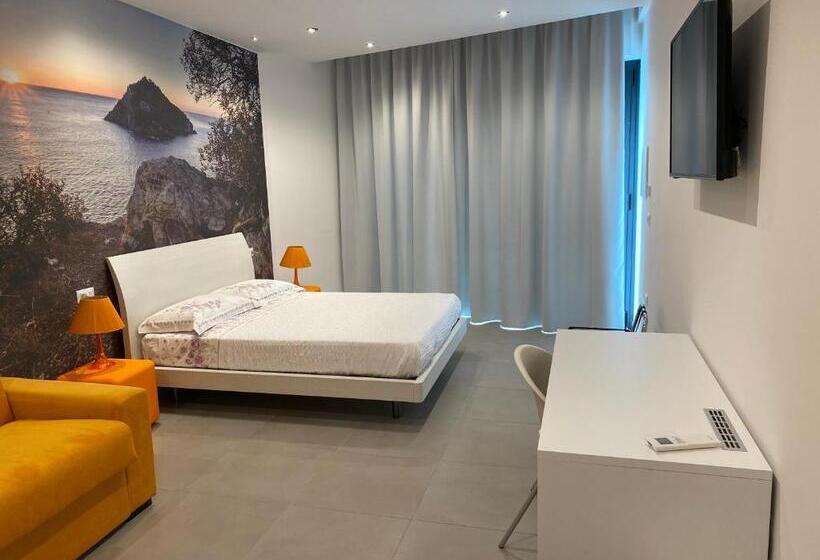 غرفة قياسية رباعية, Torre Del Mare Rooms