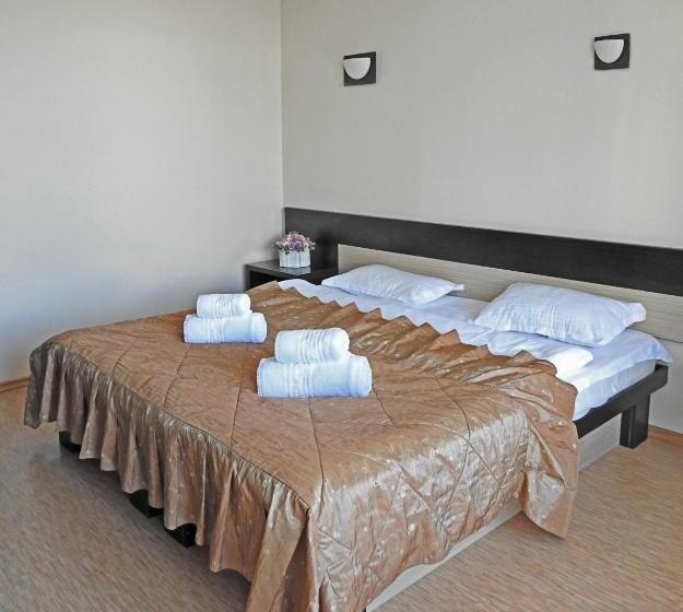 חדר סטנדרט, Pensiunea Eric