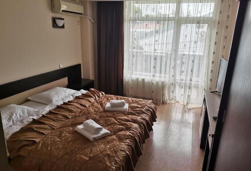 חדר סטנדרט עם מיטת קינג, Pensiunea Eric