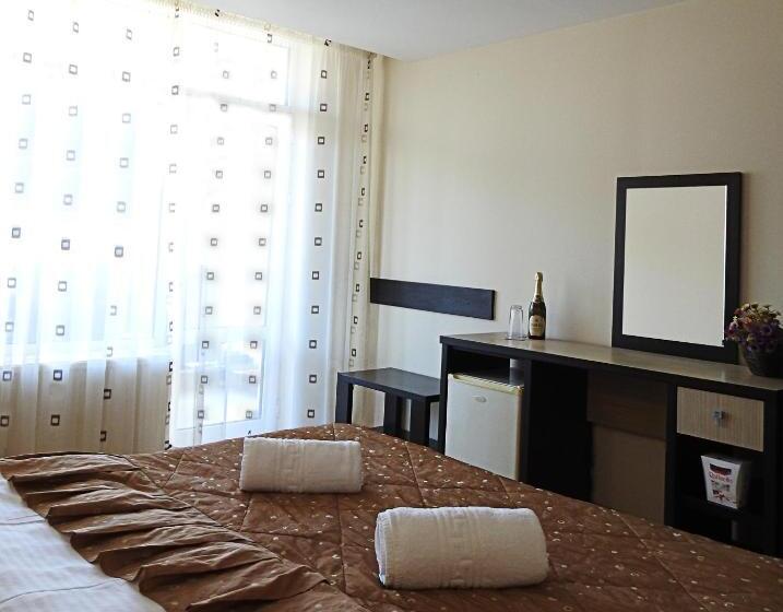 חדר סטנדרט עם מיטת קינג, Pensiunea Eric