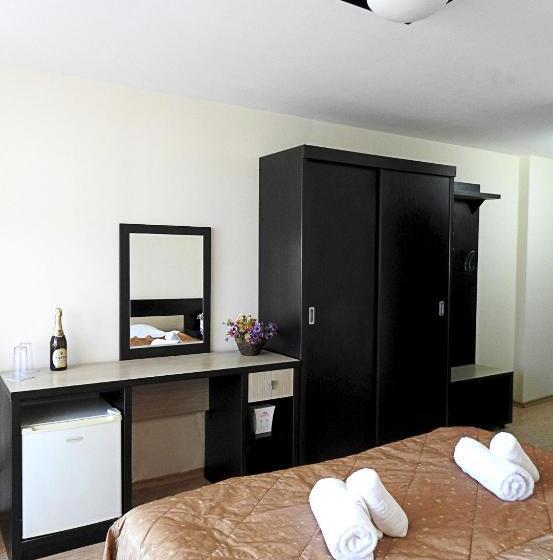 חדר סטנדרט, Pensiunea Eric