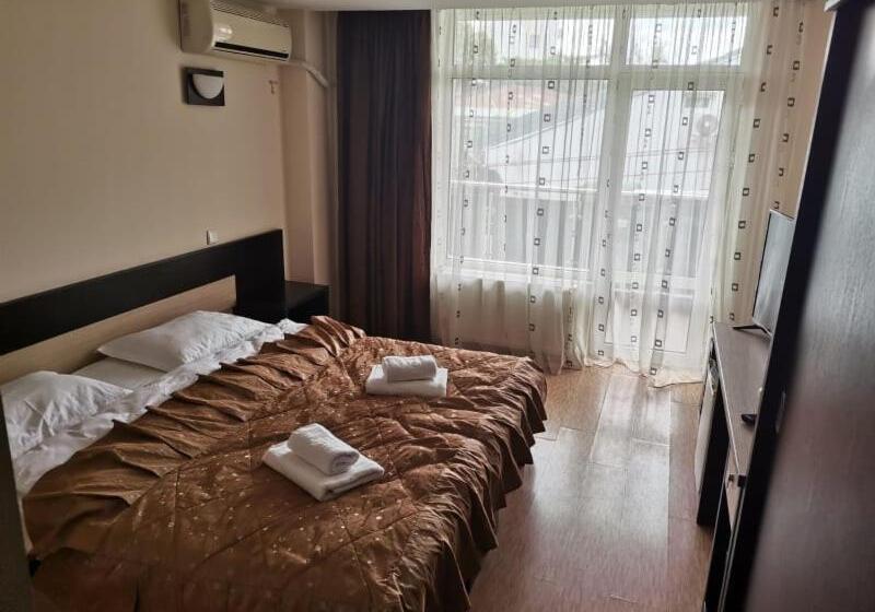 חדר סטנדרט עם מיטת קינג, Pensiunea Eric