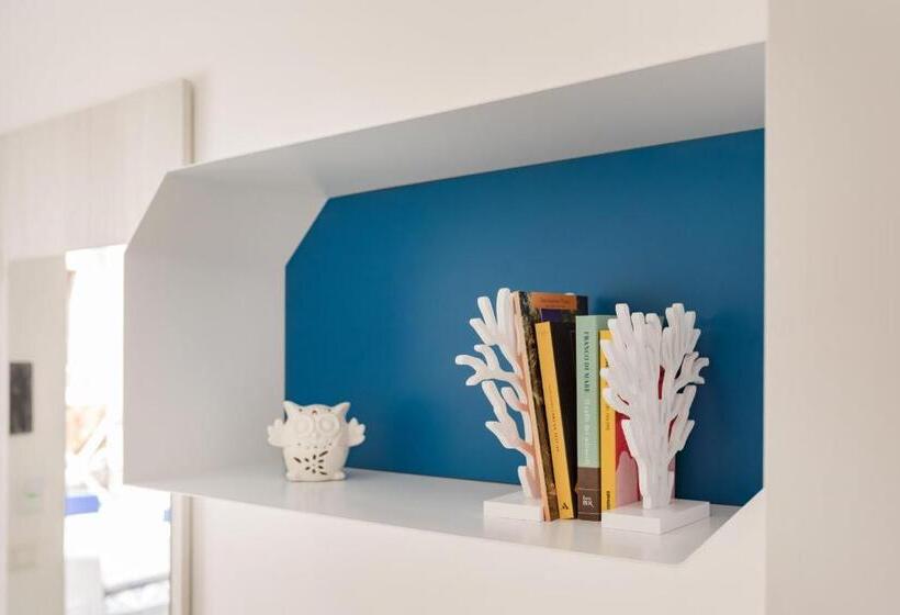 اتاق استاندارد, Poseidonia Rooms