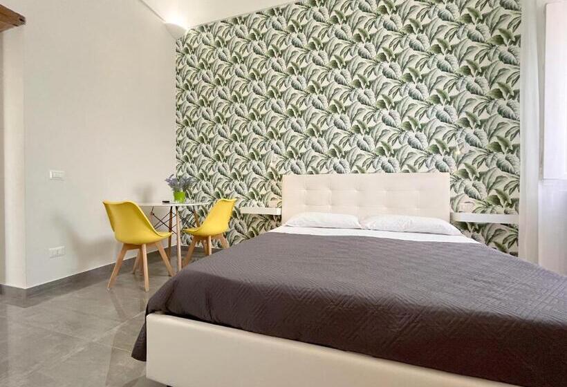 Номер Стандарт, Dc House