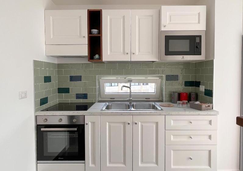 Номер Deluxe, Dc House