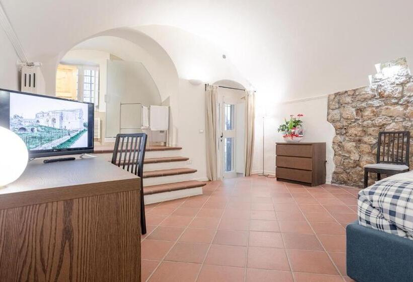 غرفة قياسية, Residenza De Gemmis