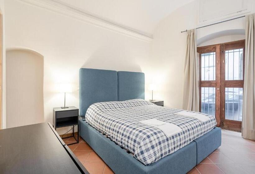Quarto Economy, Residenza De Gemmis