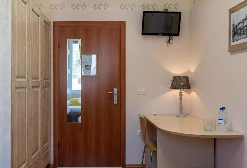 اتاق استاندارد, Stara šola   Oleander Resort