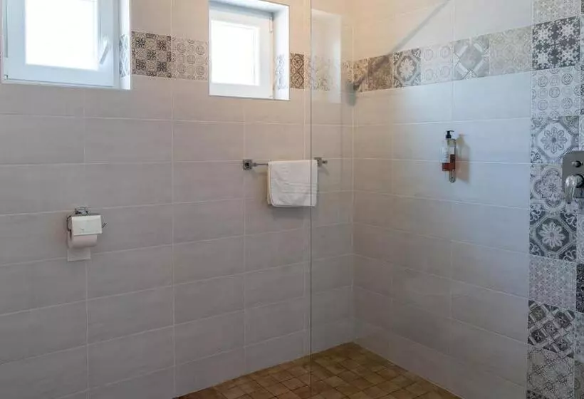 آپارتمان 2 خوابه, Stara šola   Oleander Resort