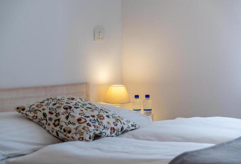آپارتمان 2 خوابه, Stara šola   Oleander Resort