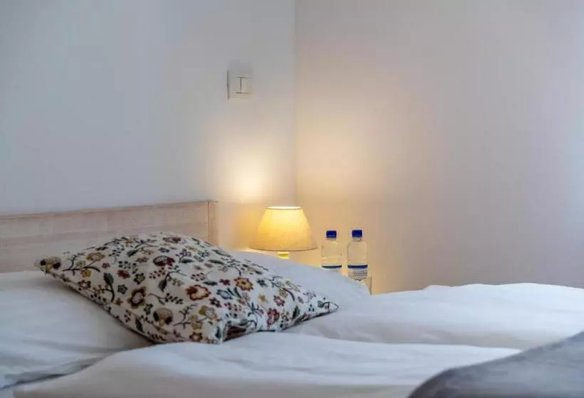 آپارتمان 2 خوابه, Stara šola   Oleander Resort