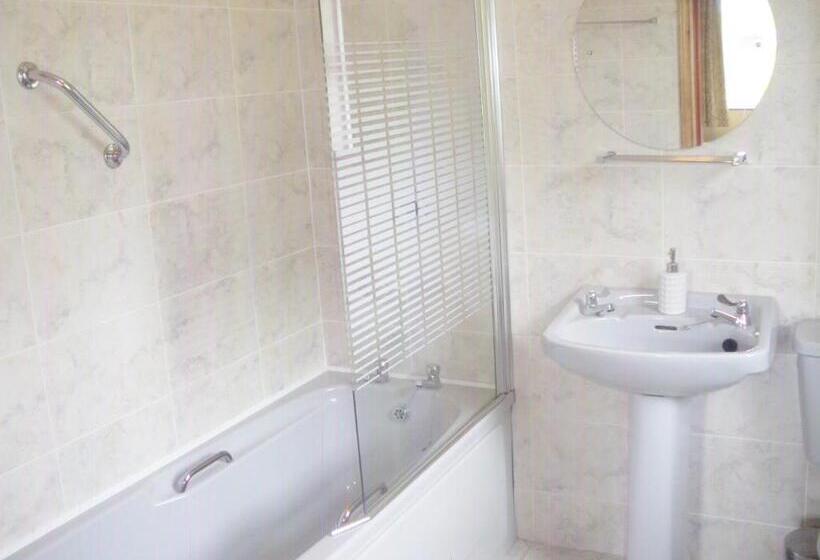 ファミリールーム, Redwood