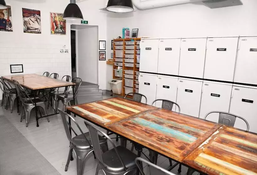 اتاق استاندارد, City Backpackers Hostel
