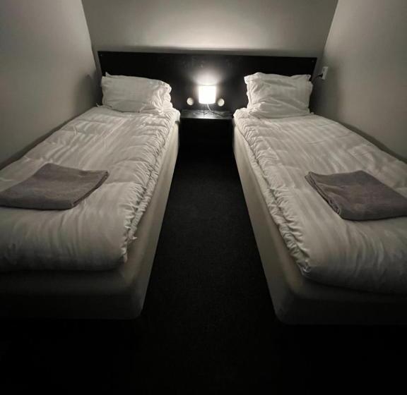 스탠다드 룸 공동 욕실, Grad Hotel And Hostel