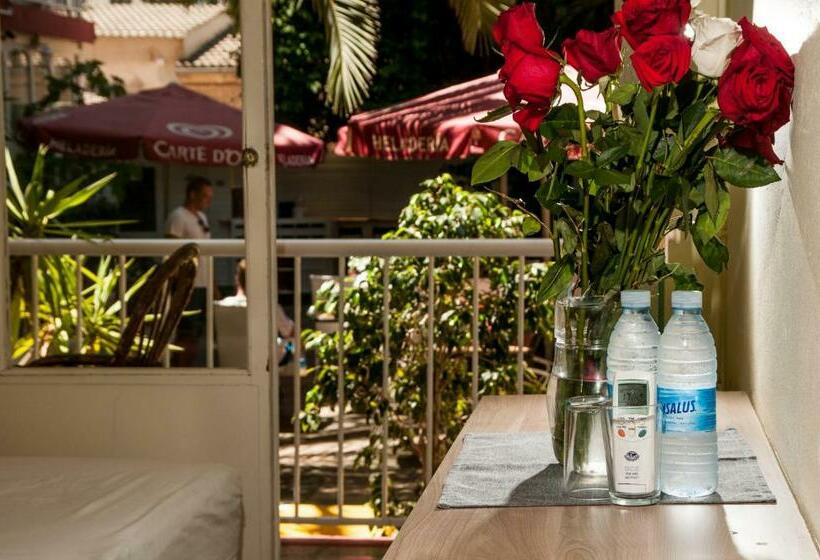 Номер Стандарт, Hostal Alce