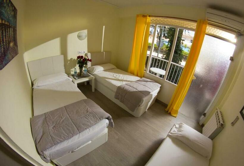 스탠다드 룸, Hostal Alce