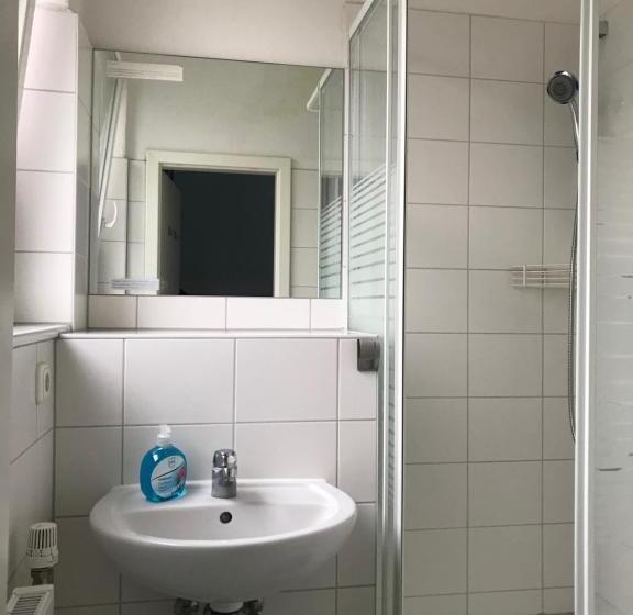 اتاق استاندارد سه نفره, Hostel Inn Berlin
