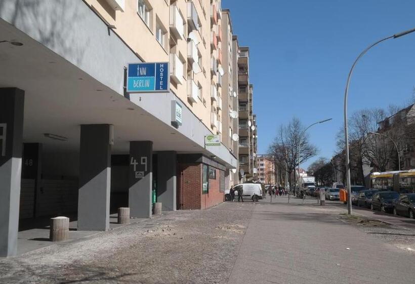 تختخواب در اتاق مشترک, Hostel Inn Berlin