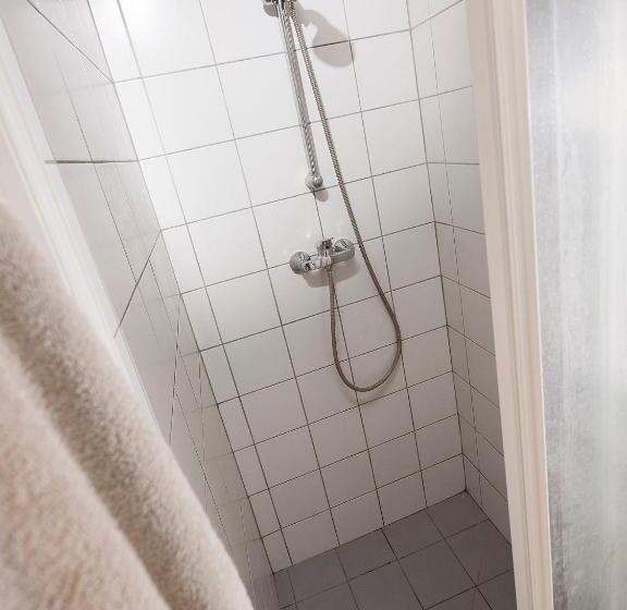 تختخواب در اتاق مشترک, Hostel Situla