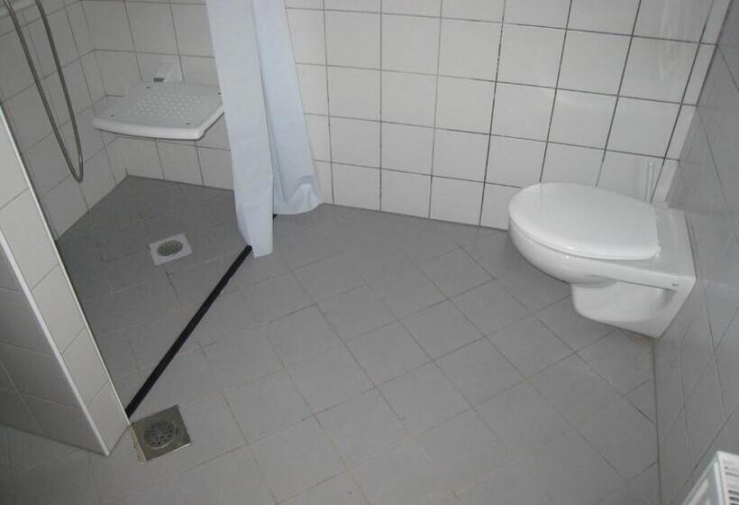 اتاق استاندارد چهار تخته, Hostel Situla