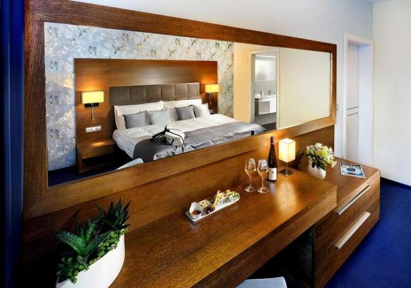 شقة غرفة واحدة, Park