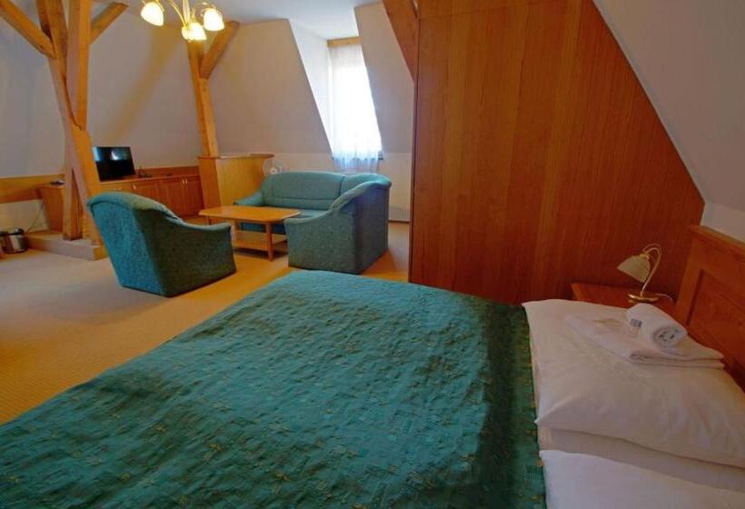 １ベッドルームアパートメント, U Leva