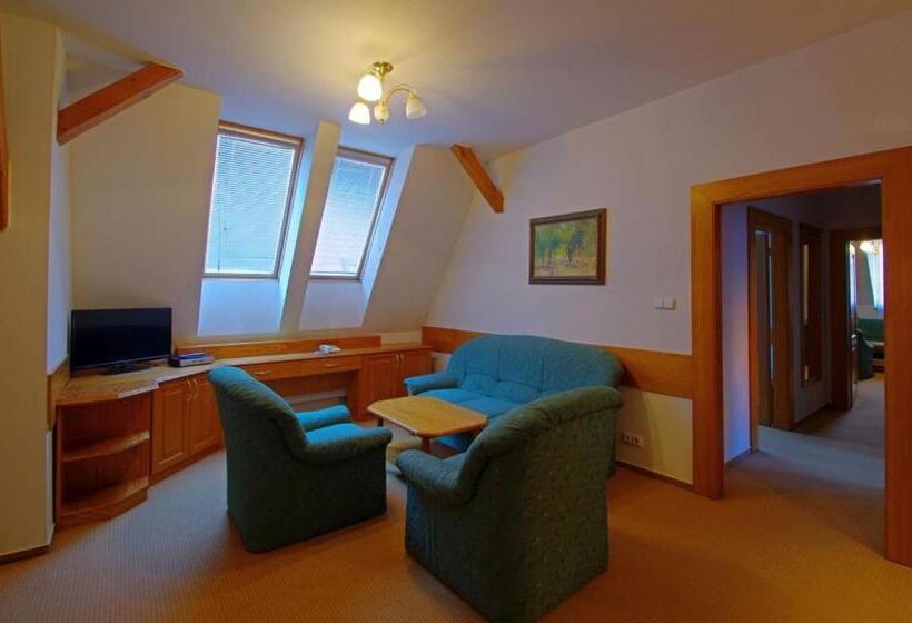 １ベッドルームアパートメント, U Leva