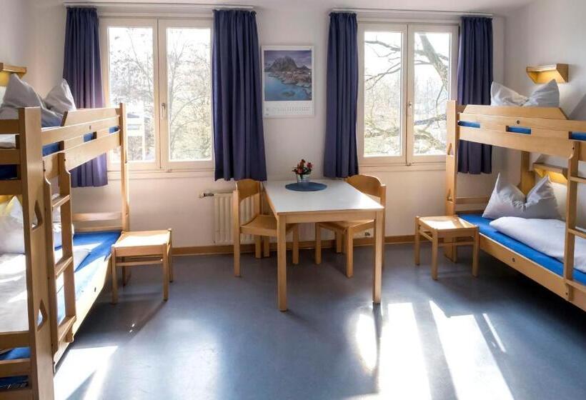 غرفة قياسية رباعية حمام مشترك, Jugendherberge Lübeck Vor Dem Burgtor