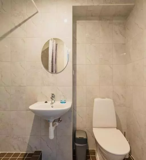 اتاق استاندارد چهار تخته, Kuressaare Central Hostel