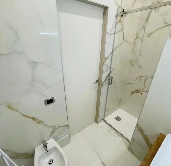 バルコニー付きデラックスルーム, L’arco Bed&breakfast