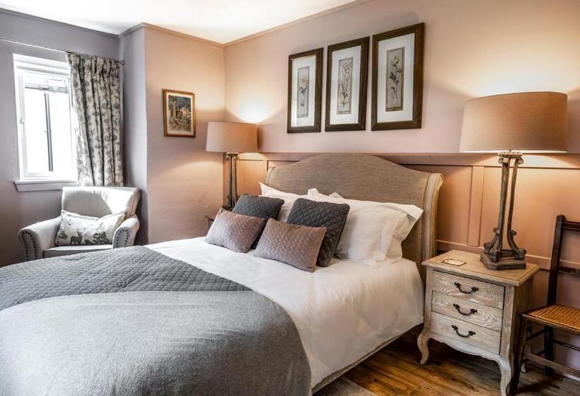 اتاق استاندارد با تخت بزرگ, White Rose Tower