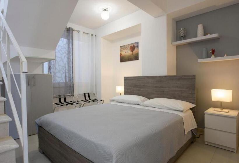 آپارتمان دوبلکس 1 خوابه, Madagì Beachfront Apartments