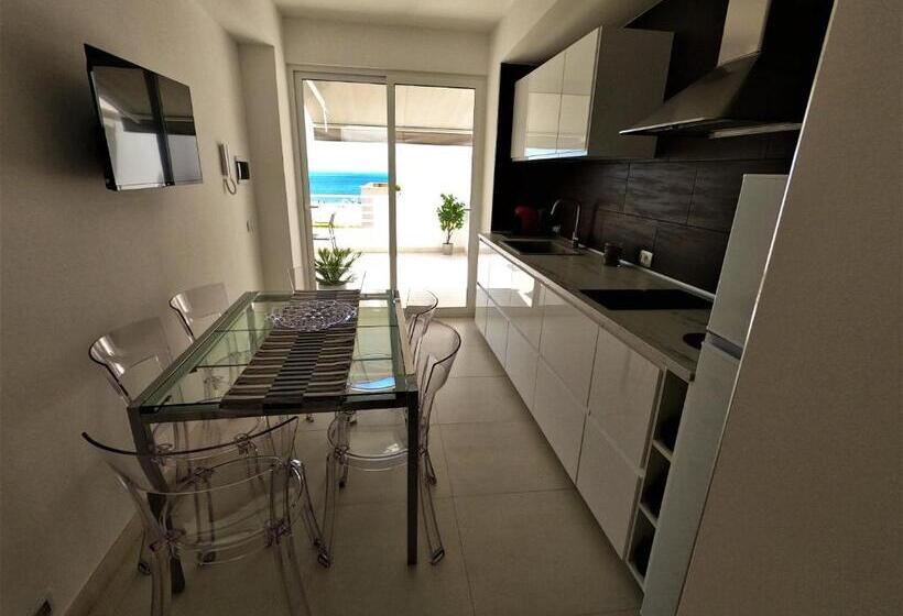 Апартаменты Дюплекс 1 Спальня, Madagì Beachfront Apartments