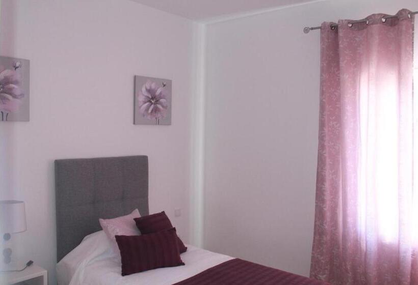 غرفة قياسية, Girassol Alojamento Local