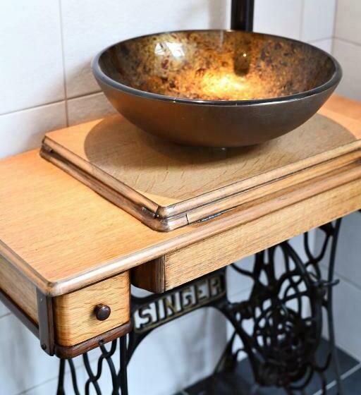 غرفة قياسية, Le Bruit De L Eau