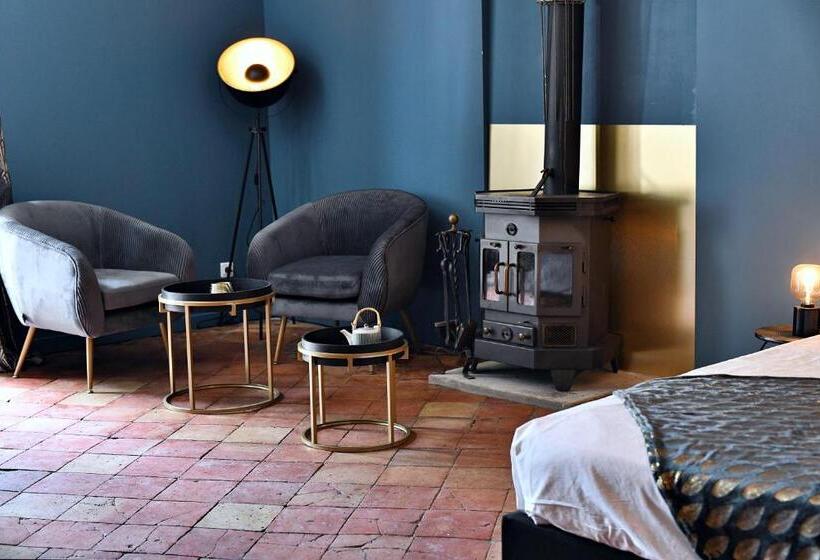 غرفة قياسية, Le Bruit De L Eau