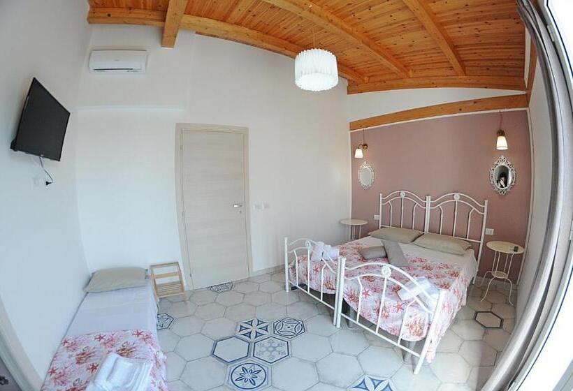 Номер Стандарт Трехместный, Maison C&g