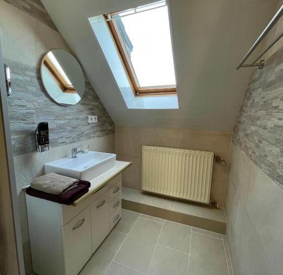 חדר סטנדרט יחיד, Pension Cao Lai