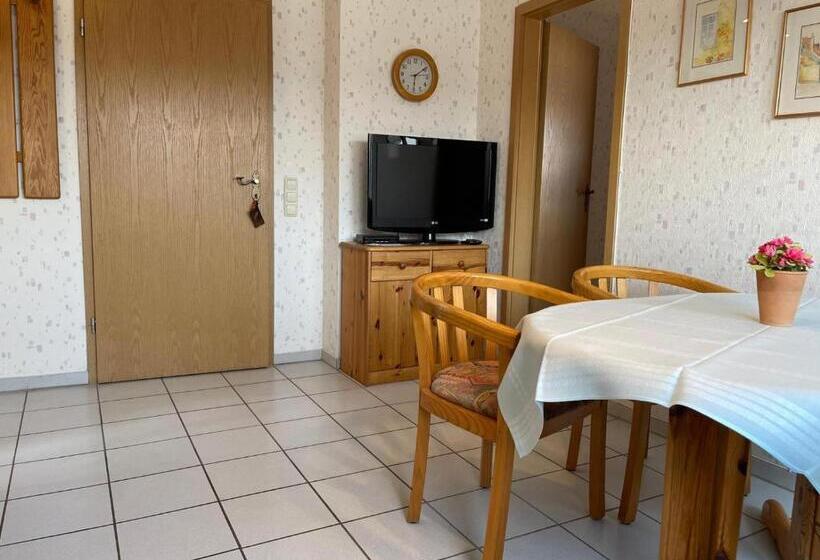 דירת חדר, Pension Cao Lai