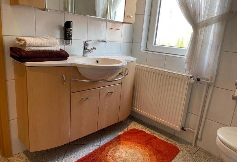 דירת חדר, Pension Cao Lai