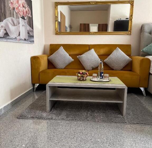 חדר דלוקס, Pension Cao Lai