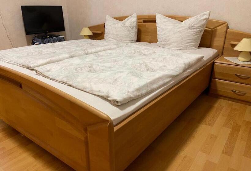 דירת חדר, Pension Cao Lai