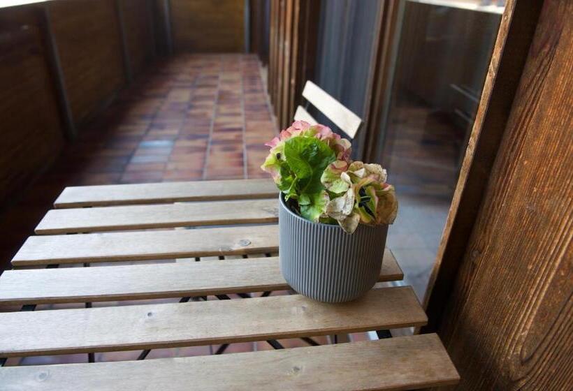 منزل غرفتين نوم, Feinzimmer Mit Feinkost & Wein