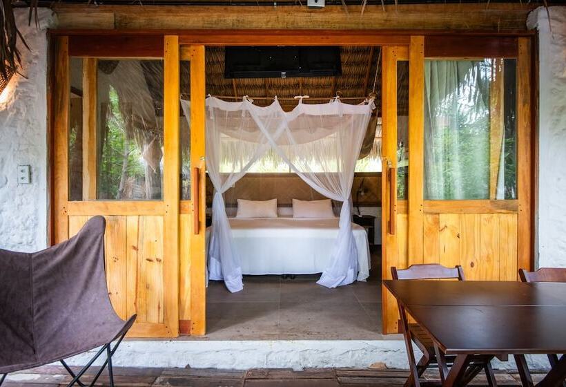 标准平房, Vila Do Junco