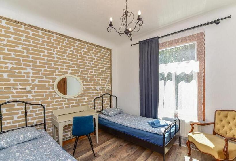 آپارتمان 2 خوابه, Villa Kurland